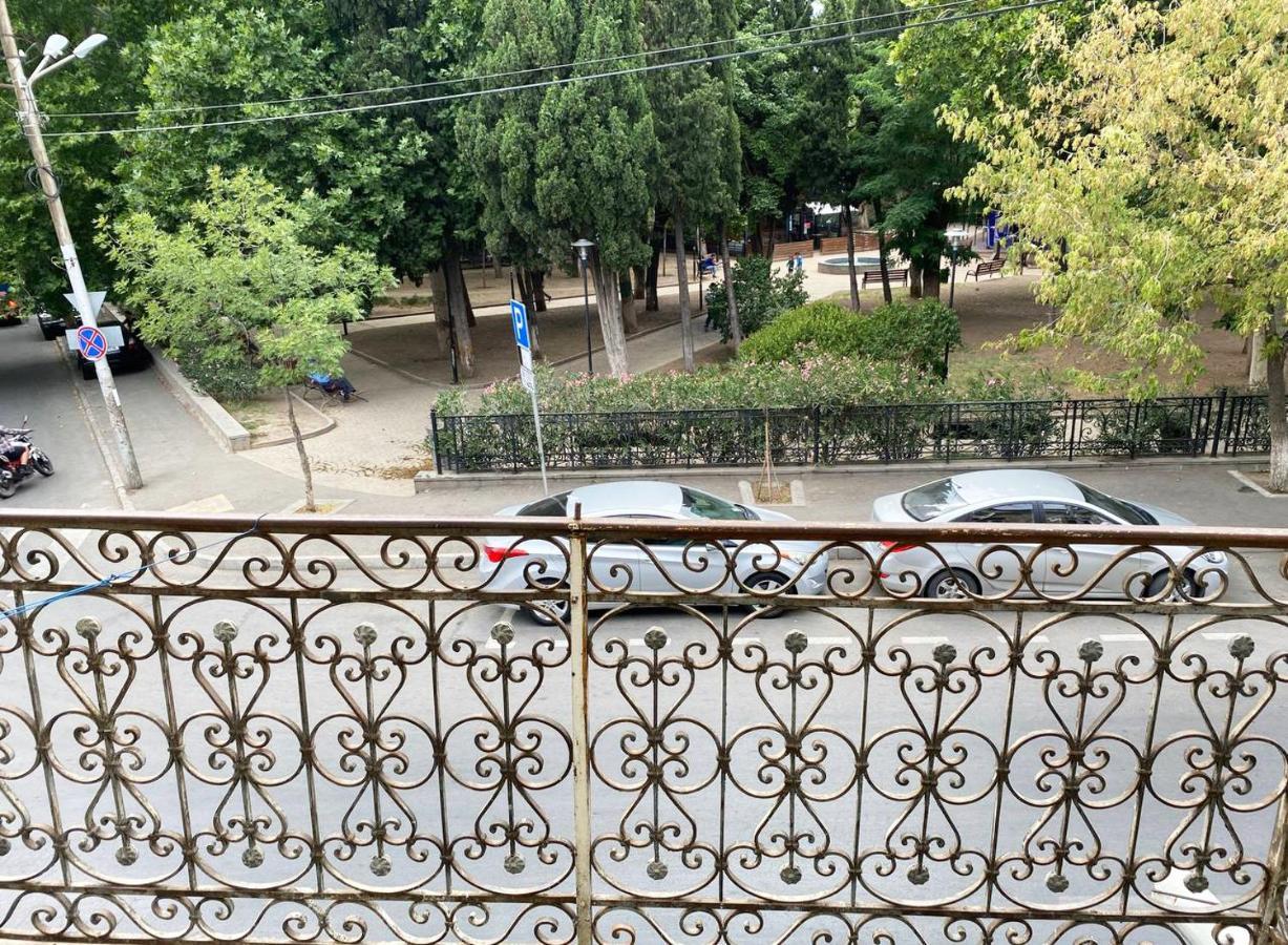 Apartamento Pretty House Tiflis Exterior foto